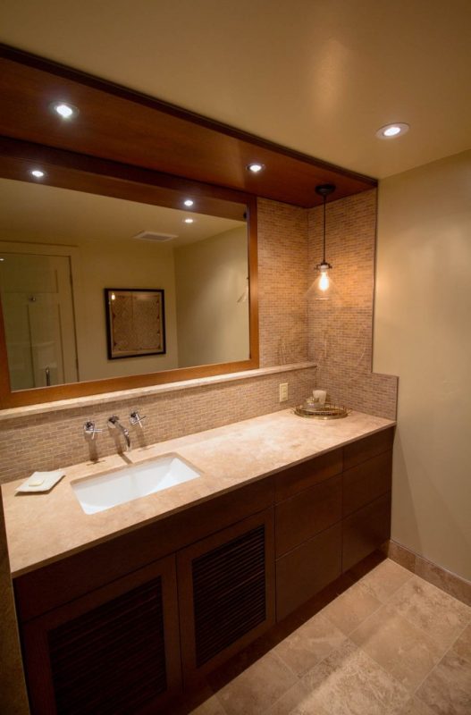 Glen Oak House Bathroom